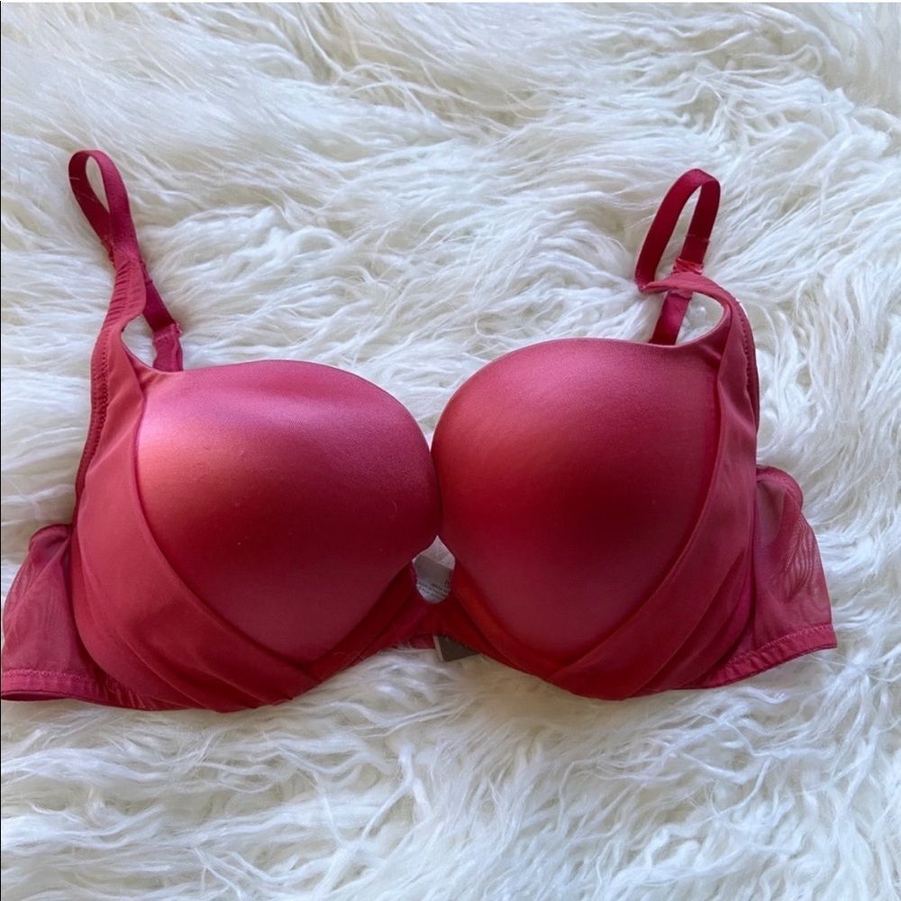 Victoria’s Secret mesh bra 34C